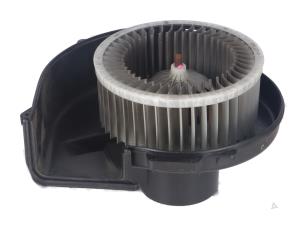 Gebruikte Element Kachelverwarming Skoda Fabia Prijs € 32,00 Inclusief btw aangeboden door Autorecycling Kempers