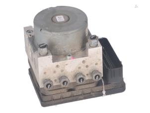 Gebruikte Brake control power module Ford Mondeo Prijs € 150,00 Inclusief btw aangeboden door Autorecycling Kempers