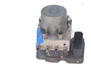 Gebruikte Brake control power module Jaguar XF Prijs € 150,00 Inclusief btw aangeboden door Autorecycling Kempers