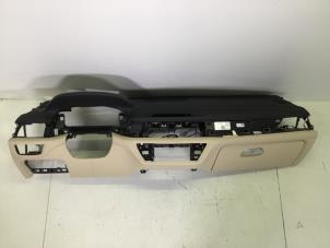 Gebruikte Dashboard BMW 7-Serie Prijs € 399,99 Inclusief btw aangeboden door Autorecycling Kempers