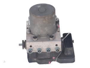 Gebruikte Brake control power module Mercedes Vito Prijs € 150,00 Inclusief btw aangeboden door Autorecycling Kempers