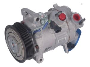 Gebruikte Luchtcompressor tbv. Turbo Ford Transit Prijs € 175,00 Inclusief btw aangeboden door Autorecycling Kempers