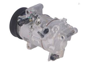 Gebruikte Luchtcompressor tbv. Turbo Ford Transit Prijs € 175,00 Inclusief btw aangeboden door Autorecycling Kempers