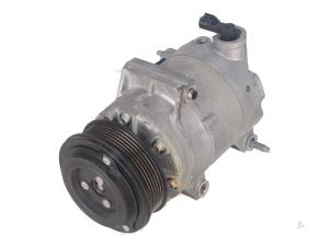 Gebruikte Luchtcompressor tbv. Turbo Ford Kuga Prijs € 100,00 Inclusief btw aangeboden door Autorecycling Kempers