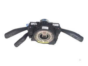 Gebruikte Stuurverstel schakelaar Volkswagen Touareg Prijs € 200,00 Inclusief btw aangeboden door Autorecycling Kempers