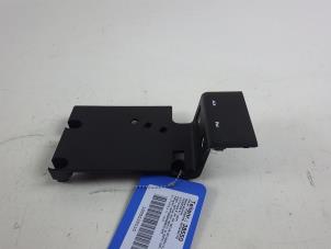 Gebruikte Multimedia aansluiting Porsche 911 Prijs € 25,00 Inclusief btw aangeboden door Autorecycling Kempers