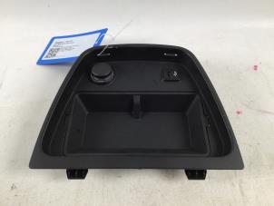 Gebruikte Multimedia aansluiting Toyota Supra Prijs € 5,00 Inclusief btw aangeboden door Autorecycling Kempers