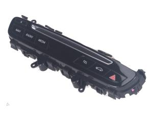 Gebruikte Schakelaar Mercedes C-Klasse Prijs € 50,00 Inclusief btw aangeboden door Autorecycling Kempers