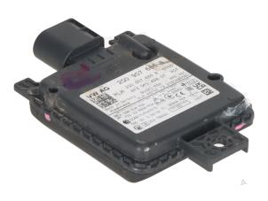 Gebruikte Radar sensor Volkswagen Tiguan Prijs € 100,00 Inclusief btw aangeboden door Autorecycling Kempers