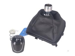 Gebruikte Schakelstang Ford Transit Prijs € 35,00 Inclusief btw aangeboden door Autorecycling Kempers