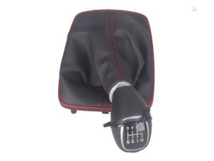 Gebruikte Schakelstang Hyundai Kona Prijs € 100,00 Inclusief btw aangeboden door Autorecycling Kempers