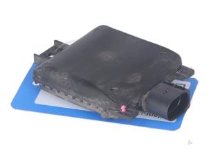 Gebruikte Radar sensor Volkswagen T-Roc Prijs € 100,00 Inclusief btw aangeboden door Autorecycling Kempers