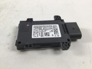 Gebruikte Module (diversen) Audi E-Tron Prijs € 55,00 Inclusief btw aangeboden door Autorecycling Kempers