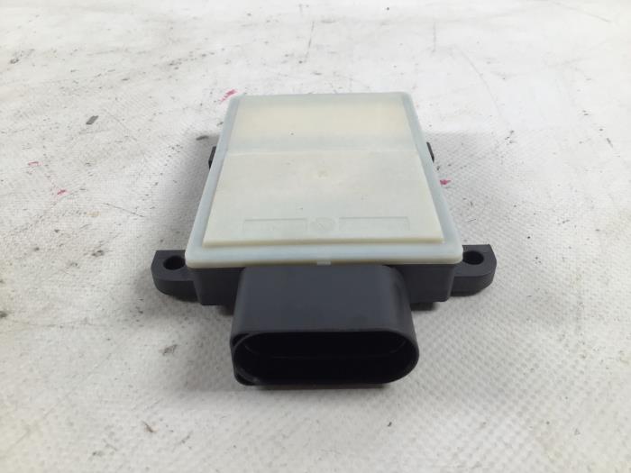 Module (diversen) van een Audi E-Tron 2020