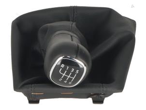 Gebruikte Schakelstang Skoda Kamiq Prijs € 25,00 Inclusief btw aangeboden door Autorecycling Kempers