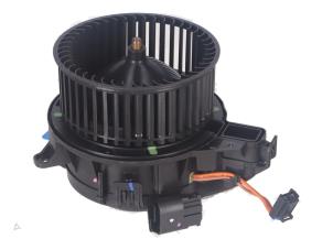 Gebruikte Kachel Verwarmingselement Volkswagen T-Cross Prijs € 25,00 Inclusief btw aangeboden door Autorecycling Kempers