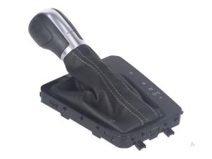 Gebruikte Schakelstang Volkswagen Passat Prijs € 25,00 Inclusief btw aangeboden door Autorecycling Kempers