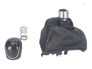 Gebruikte Schakelstang Ford Transit Prijs € 35,00 Inclusief btw aangeboden door Autorecycling Kempers