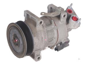 Gebruikte Luchtcompressor tbv. Turbo Peugeot 2008 Prijs € 150,00 Inclusief btw aangeboden door Autorecycling Kempers