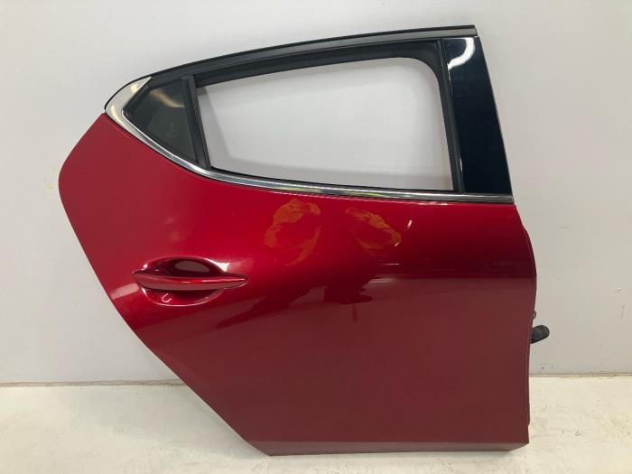 Portier 4Deurs rechts-achter van een Mazda 3 2019