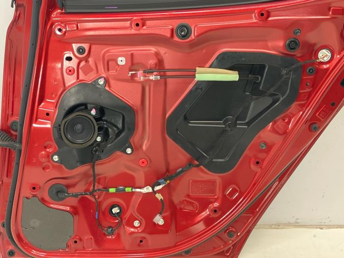 Portier 4Deurs rechts-achter van een Mazda 3 2019
