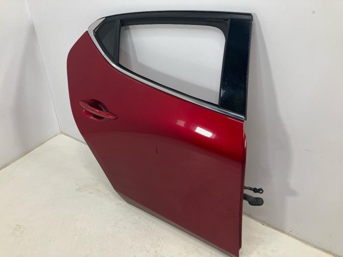 Portier 4Deurs rechts-achter van een Mazda 3 2019