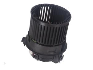 Gebruikte Element Kachelverwarming Peugeot 2008 Prijs € 50,00 Inclusief btw aangeboden door Autorecycling Kempers