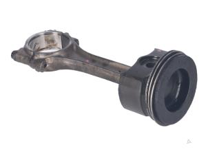 Gebruikte Drijfstang Volkswagen Golf Prijs € 109,00 Inclusief btw aangeboden door Autorecycling Kempers