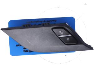 Gebruikte Centrale deurvergrendeling Schakelaar BMW X5 Prijs € 15,01 Inclusief btw aangeboden door Autorecycling Kempers