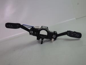 Gebruikte Stuurverstel schakelaar Volkswagen Passat Prijs € 42,99 Inclusief btw aangeboden door Autorecycling Kempers