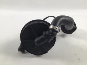 Gebruikte Secundaire Pomp Lamborghini Huracan Prijs € 55,00 Inclusief btw aangeboden door Autorecycling Kempers