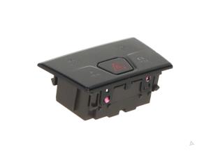 Gebruikte Schakelaar Volkswagen Golf Prijs € 40,00 Inclusief btw aangeboden door Autorecycling Kempers