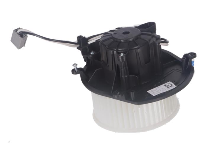 Kachel Verwarmingselement van een Opel Insignia 2020