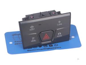 Gebruikte Schakelaar Volkswagen Golf Prijs € 40,00 Inclusief btw aangeboden door Autorecycling Kempers