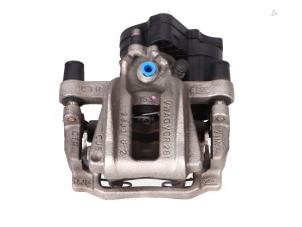 Gebruikte Diversen Volkswagen Golf Prijs € 42,99 Inclusief btw aangeboden door Autorecycling Kempers