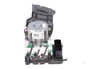 Gebruikte Brake control power module Kia Stonic Prijs € 350,00 Inclusief btw aangeboden door Autorecycling Kempers