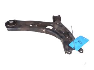 Gebruikte Reactiestang rechts-voor Volkswagen E-Golf Prijs € 25,00 Inclusief btw aangeboden door Autorecycling Kempers