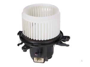 Gebruikte Element Kachelverwarming Opel Vivaro Prijs € 50,00 Inclusief btw aangeboden door Autorecycling Kempers