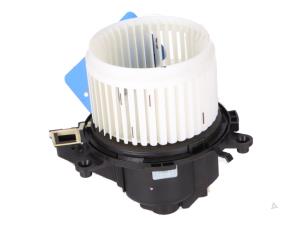 Gebruikte Element Kachelverwarming Opel Vivaro Prijs € 50,00 Inclusief btw aangeboden door Autorecycling Kempers