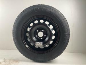 Gebruikte Thuiskomer Opel Vivaro Prijs € 150,00 Inclusief btw aangeboden door Autorecycling Kempers