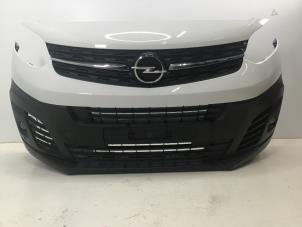 Gebruikte Bumperdeel midden-voor Opel Vivaro Prijs € 750,00 Inclusief btw aangeboden door Autorecycling Kempers