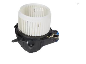 Gebruikte Element Kachelverwarming Opel Vivaro Prijs € 50,00 Inclusief btw aangeboden door Autorecycling Kempers