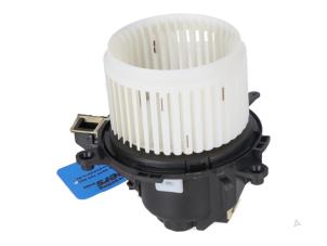 Gebruikte Element Kachelverwarming Opel Vivaro Prijs € 50,00 Inclusief btw aangeboden door Autorecycling Kempers