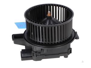 Gebruikte Element Kachelverwarming Audi A6 Prijs € 40,00 Inclusief btw aangeboden door Autorecycling Kempers