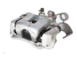 Gebruikte Diversen Kia Stonic Prijs € 35,00 Inclusief btw aangeboden door Autorecycling Kempers