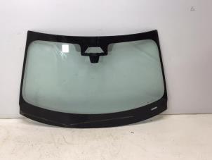 Gebruikte Voorruit BMW X5 Prijs € 399,99 Inclusief btw aangeboden door Autorecycling Kempers