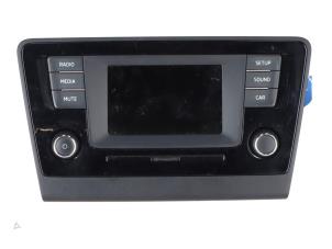 Gebruikte Regelunit Multi Media Skoda Rapid Prijs € 45,01 Inclusief btw aangeboden door Autorecycling Kempers