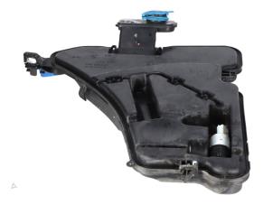 Gebruikte Expansievat BMW M5 Prijs € 50,00 Inclusief btw aangeboden door Autorecycling Kempers