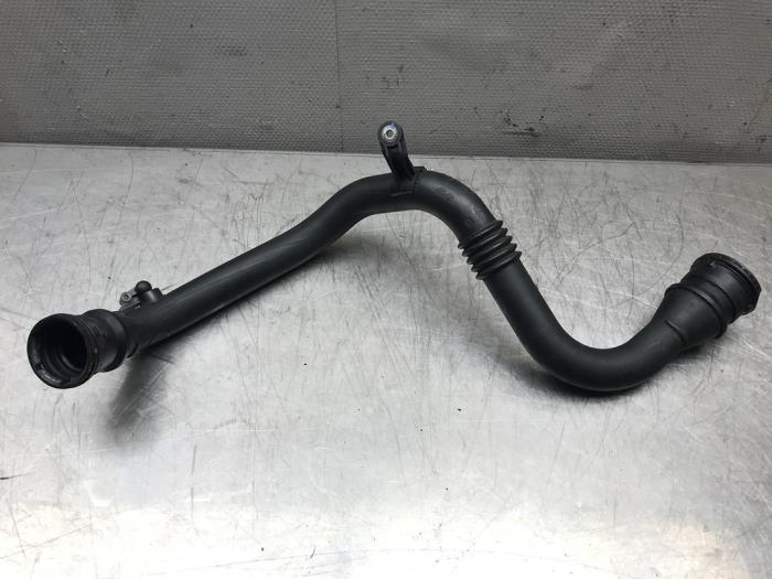 Gebruikte Intercooler Slang Renault Megane III Grandtour (KZ) 1.5 dCi 110 Prijs € 100,00 Margeregeling aangeboden door Autosloperij Alexander