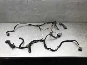 Gebruikte Bedrading Compleet Elektrisch Opel Vivaro 1.9 DI Prijs € 70,00 Margeregeling aangeboden door Autosloperij Alexander